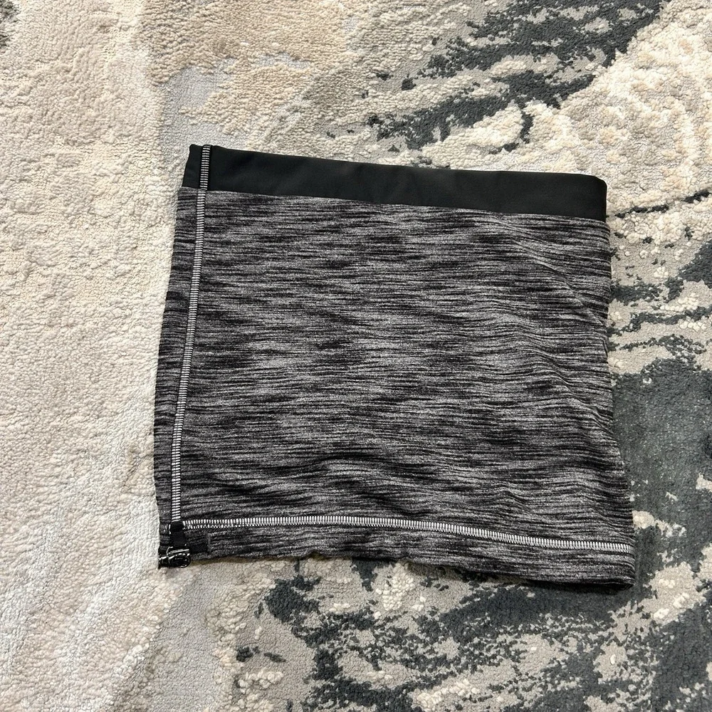 Lululemon Womens Gray Run Fast Neck Warmer OSFM Softshell‎ Athletic Scarf